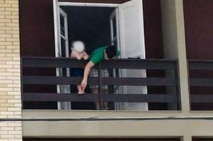 b1bdb04738429a6fd7d9f54d1135667c_XL