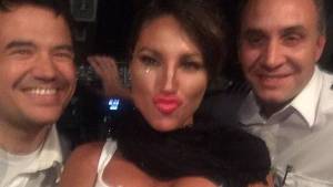 Victoria-Xipolitakis-Austral-dejaron-Twitter_CLAIMA20150625_0352_28