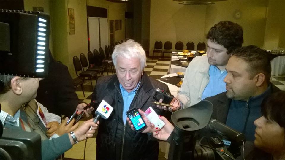 11709664_946119655446537_7997292894645051652_n