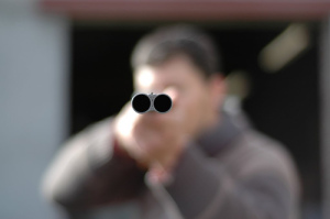 escopeta-arrma-apuntar