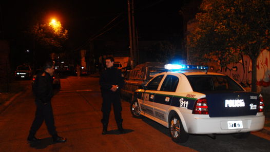 madrugada-oficial-PSA-policia-Archivo_ZONIMA20130813_0011_6