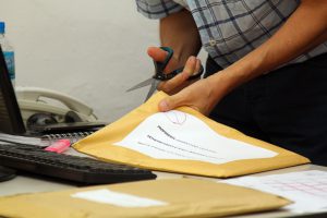 apertura de sobres.2