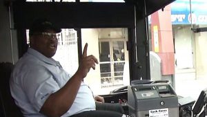 Damone-Hudson-evita-suicidio-1920-1