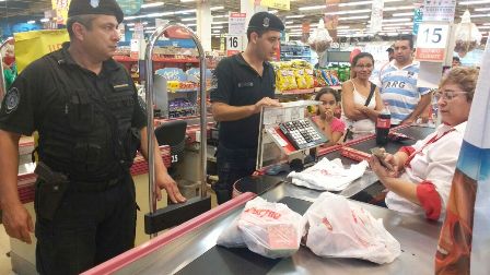 WhatsApp-Image-2017-03-27-at-22.08.10-6h1llnra6a50