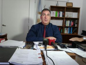 fb51741e-013a-4089-97cf-57f4779377ae