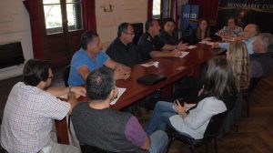 reunión con la policía