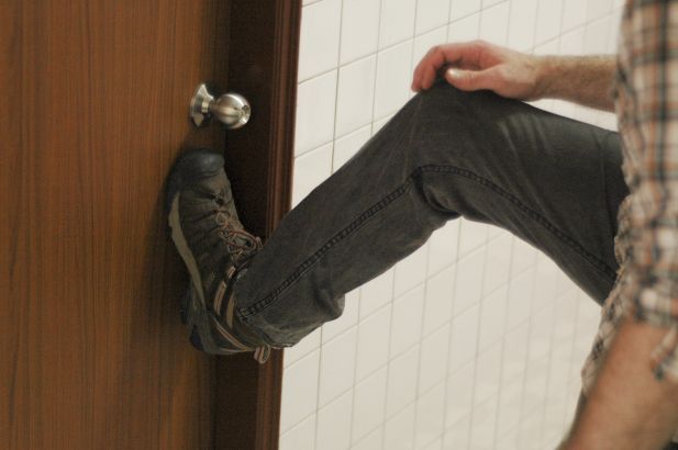 pateapuertas.jpg_1423762353