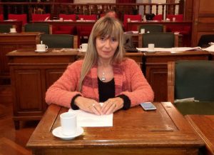 bbx_532823146_1_laura_Clark