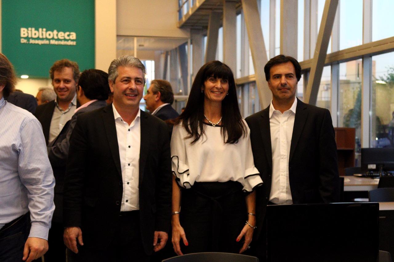 22256520_888009051363179_7863760040774177007_o