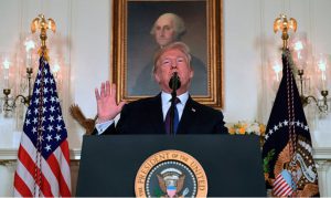 4eb83edb-aplaude-ataque