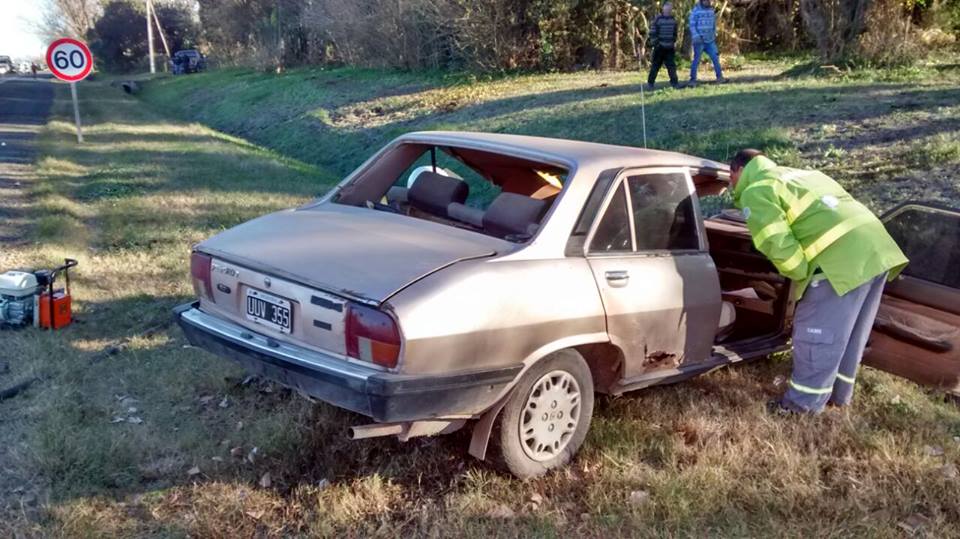 36228779_1962832060696780_3425112641897496576_n