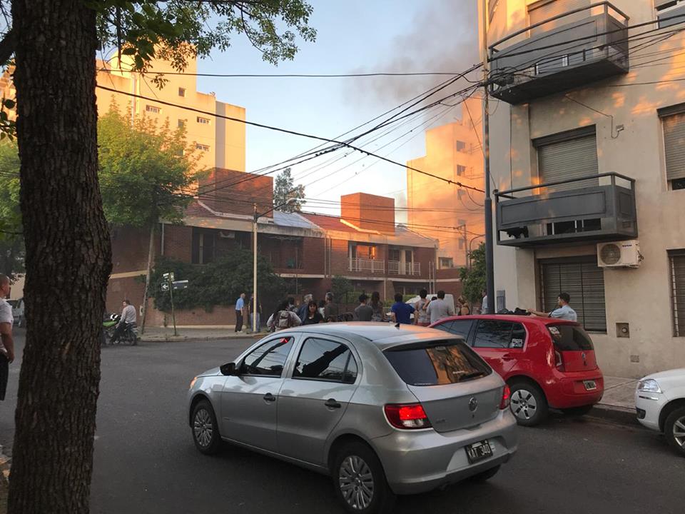 44126887_2052547681725217_1683745669589762048_n