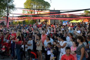 359ab8c08b2f711756cb0b5de650ad42_XL