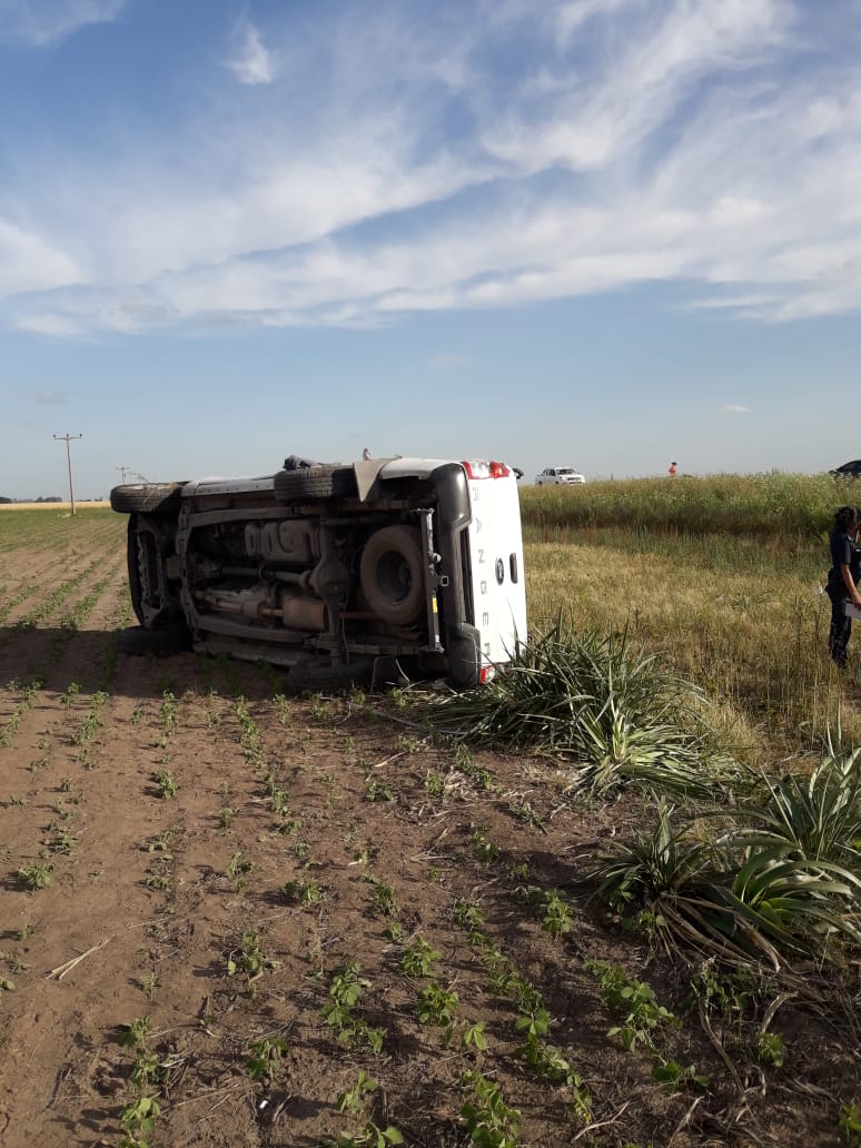 59e593b5-e095-45a2-848e-176e86981344