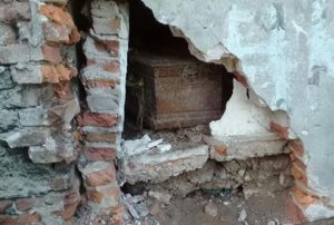 52770489_255353858735613_2026278953647341568_n