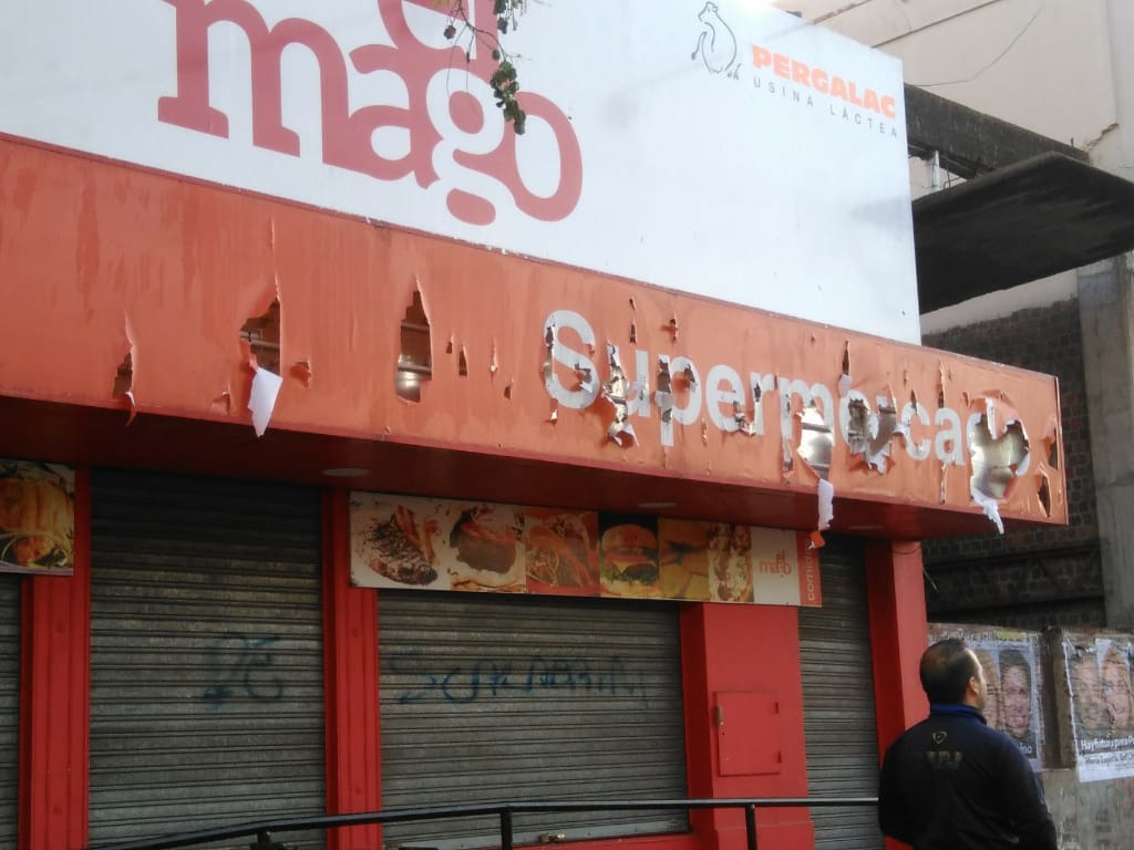 d94b99d6-8aab-41ab-8171-7f314317c520