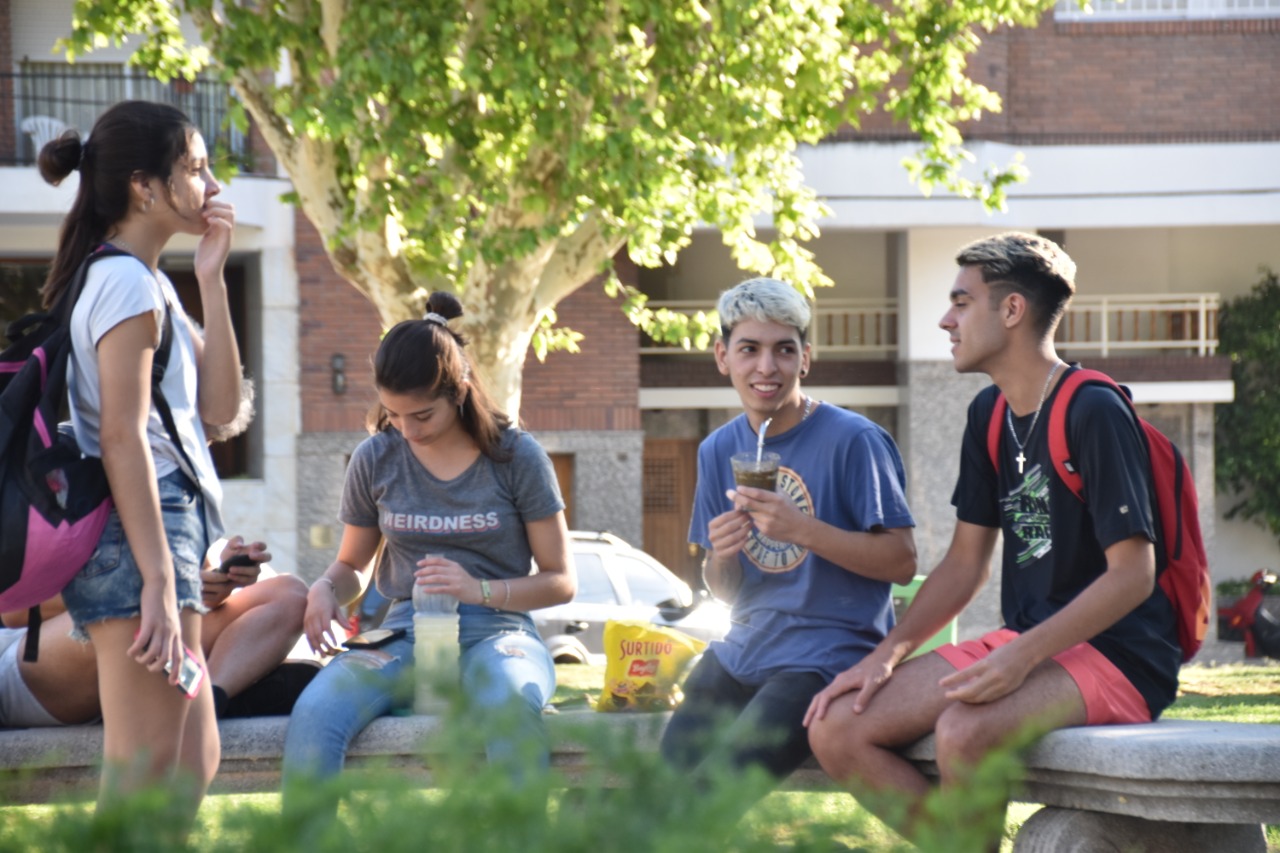 321e87b2-d900-4771-8a61-8d845c4560db