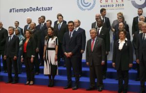 foto-familia-cumbre-del-clima-madrid-1575284919330