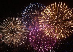 fuegos-artificiales-700x500