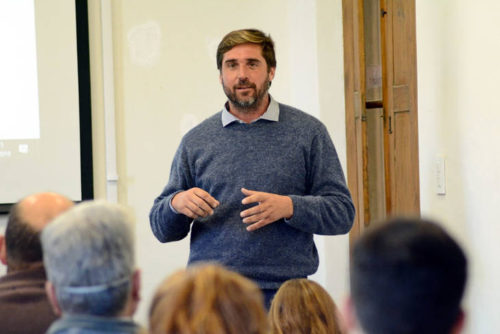 2e3467d11abb9c6fc1b2e3e19f19deaf_MAIN