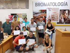 capacitacion a vecinos de Luis Sandrini