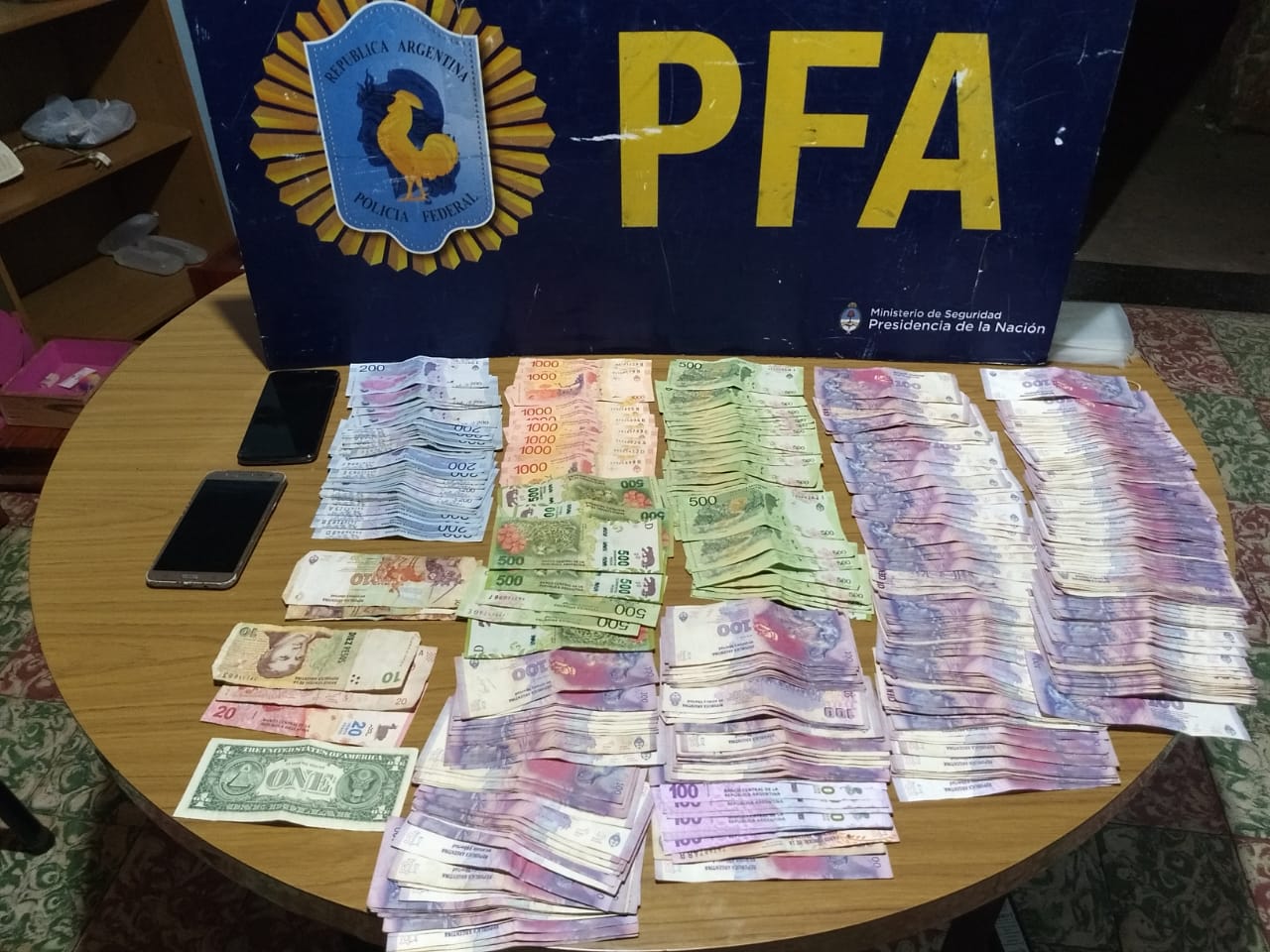 6520c4f2-8af5-4851-b2b3-436bd0088aa2