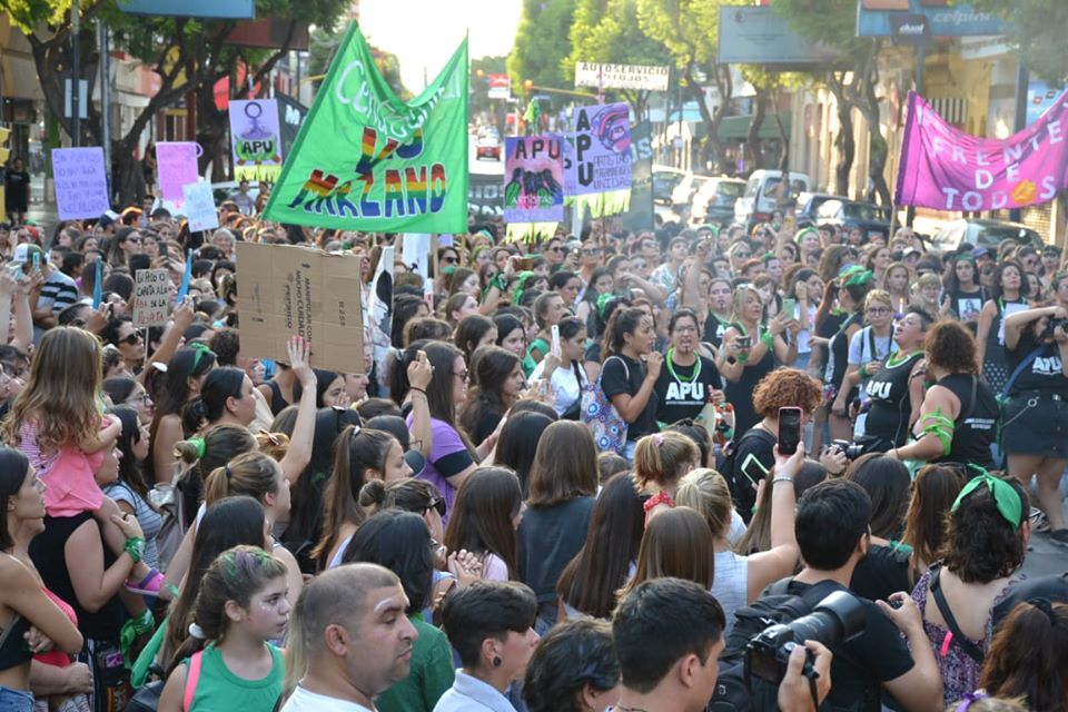 88424867_2413734618939853_6498944173557678080_o