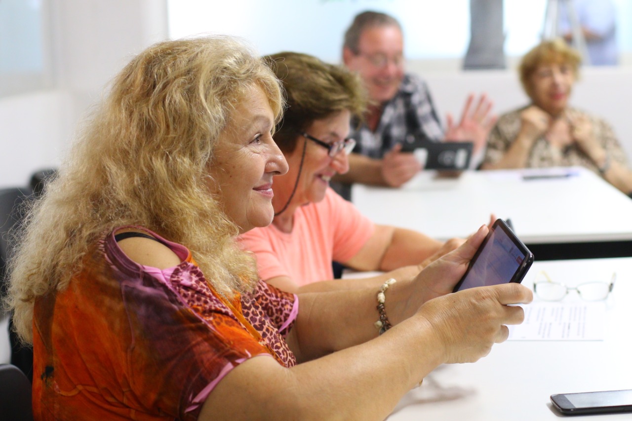 CAPACITACION TABLETS (2)