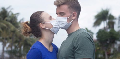 coronavirus-y-pareja-foto-shutterstock___0KxboyJl_1256x620__1