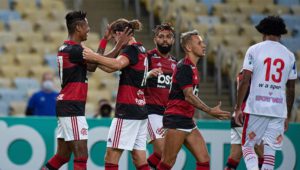 637705abb790e31d242a48e9f8cb69b6