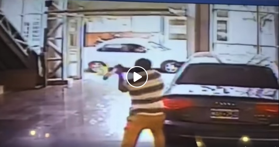 5bb2eab3-42e1-4f86-aab0-a1440285d89c