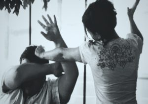 Mujer-golpea-hombre-721x510 (2)