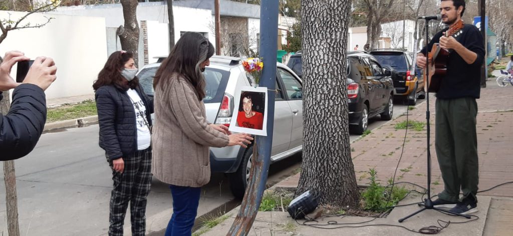 d6ce3086-4cc8-4d4b-ae53-480d33e185dc