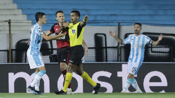 racing define 2