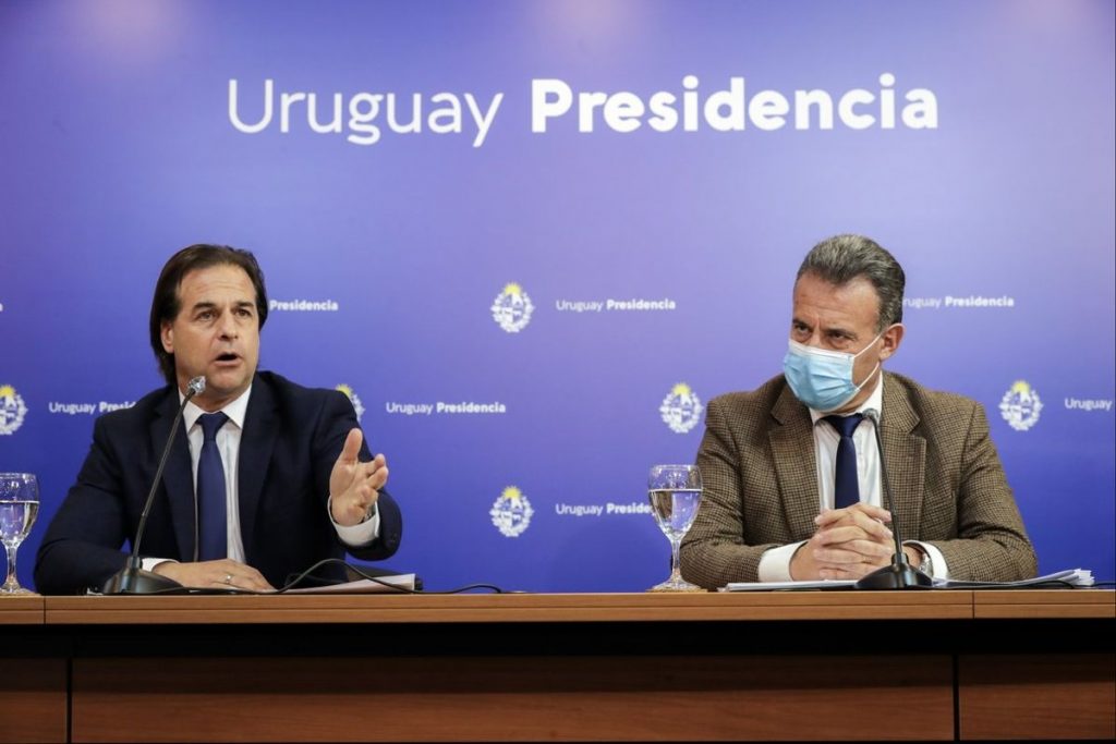 uruguay reabre frotneras 2