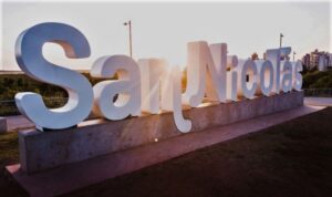 16124451230-Cartel-773x458