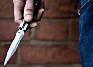 tentativa robo arma blanca perga 2