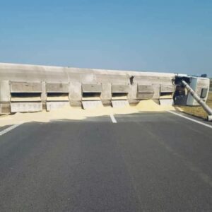 vuelco camion autopista 2