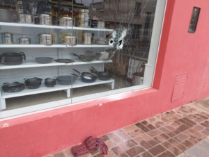 daños vidriera alsina italia