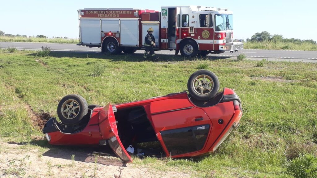 vuelco peugeot autopista