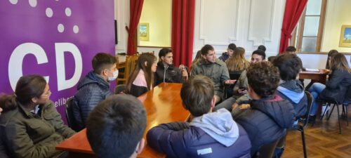 pavimparlamento-estudiantil8-1536x691