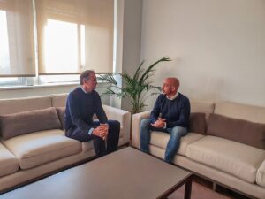 0aa1ad0c-a0fb-4463-b6c7-bfd8678d4d07