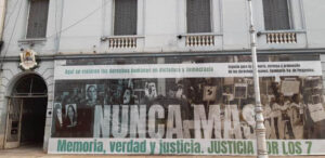 frente-comisaria-primera