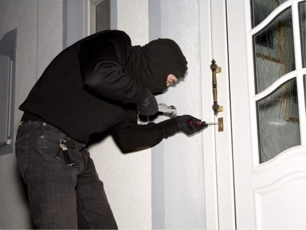 robo vivienda deshabitada