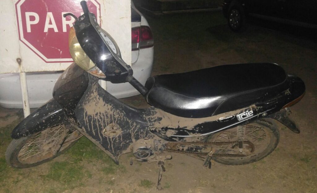 moto abandonada