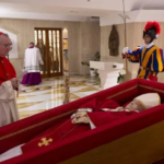 Internacionales – Así será el cronograma del velatorio del papa Francisco: días y horarios