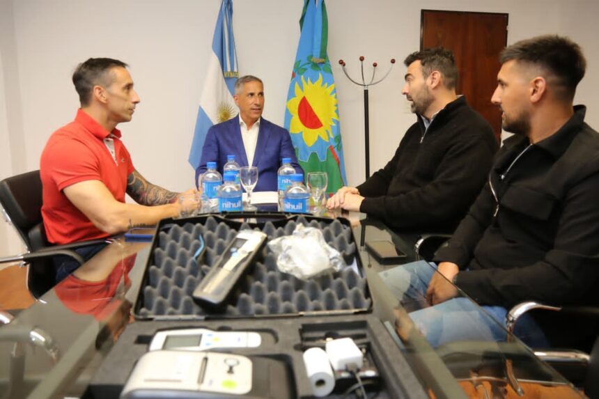 alometro jueves tapa