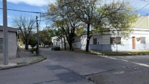 CAMBIO-DE-SENTIDO-URQUIZA-ENTRE-LARREA-Y-BISCAYART-6-860x484