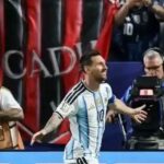 ¡De Pergamino al mundo! La bandera de Douglas Haig apareció detrás de Messi en pleno festejo mundialista